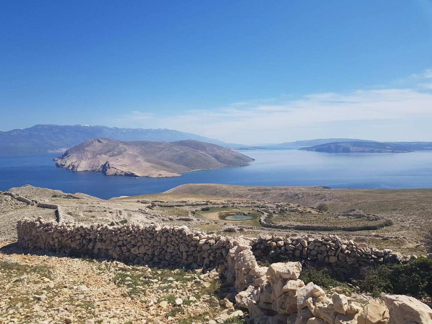 Apartments Capic Z Baška Kültér fotó