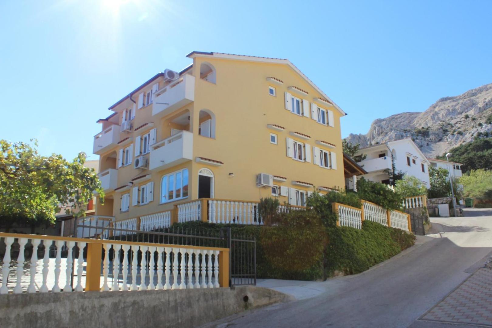 Apartments Capic Z Baška Kültér fotó